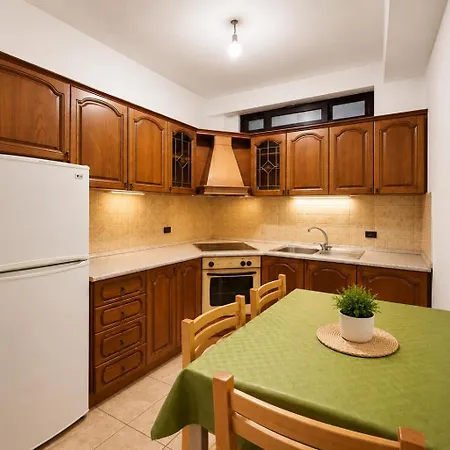 Away Apartman *
